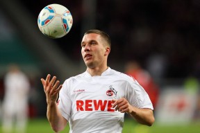 中国男篮在逆风中前行，中国男篮在逆风中前行了吗