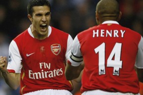 德甲火力全开：连续进攻，精彩纷呈！，德甲连冠