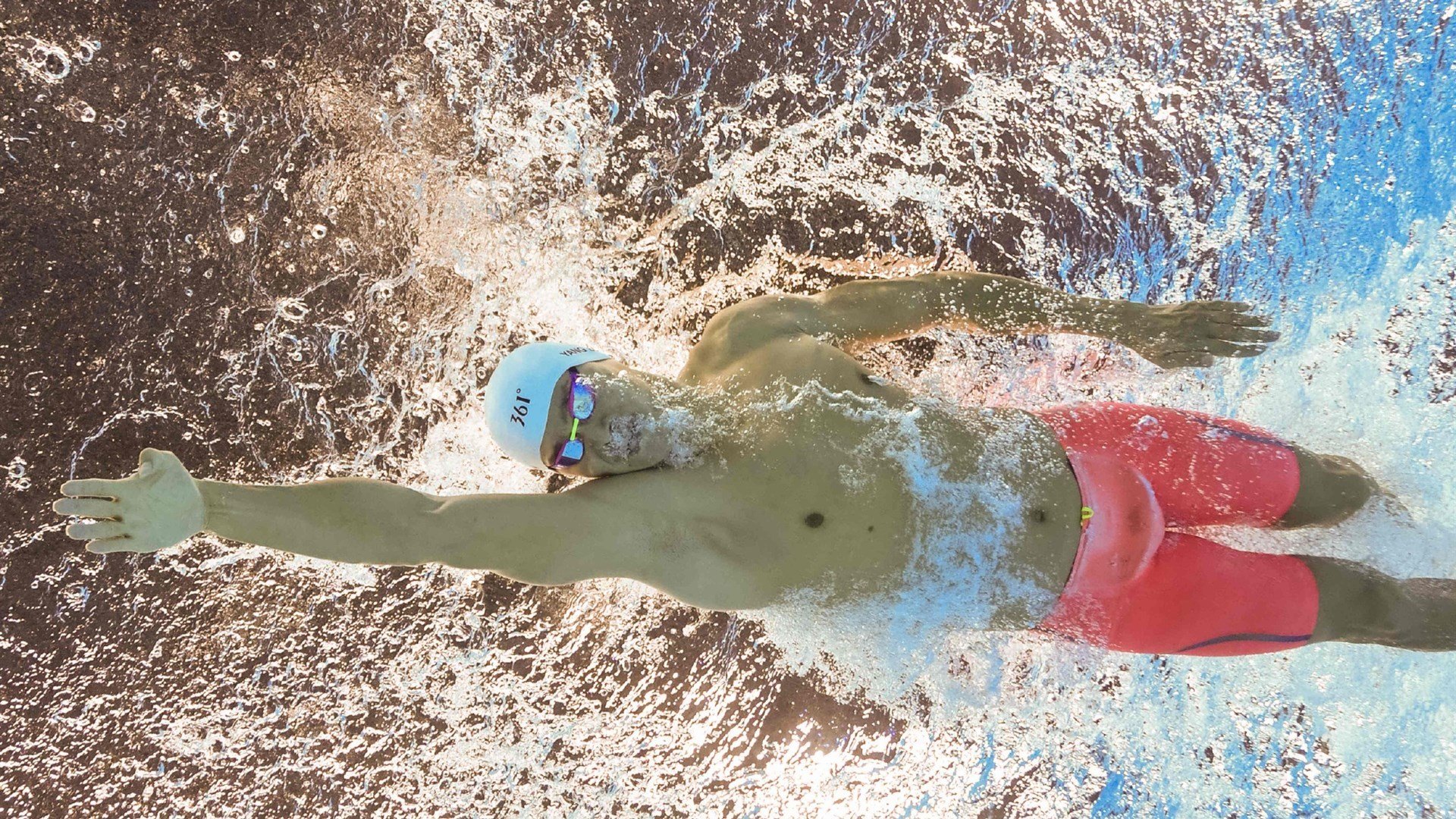 苏炳添为冬训做身体数据专项评估，苏炳添体育项目